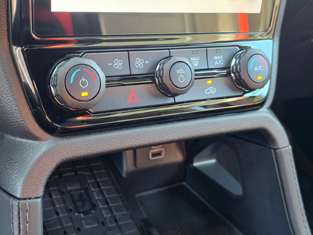 New 2026 Ford Ranger Raptor AWD/4WD image 21