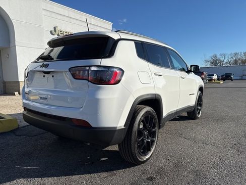 New 2026 Jeep Compass Latitude image 7