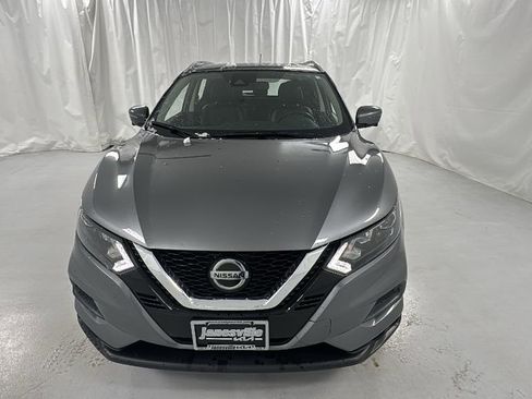 Used 2021 Nissan Rogue Sport SV w/ Technology Package image 8