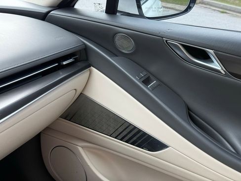 Used 2022 Genesis G80 3.5T Sport image 36