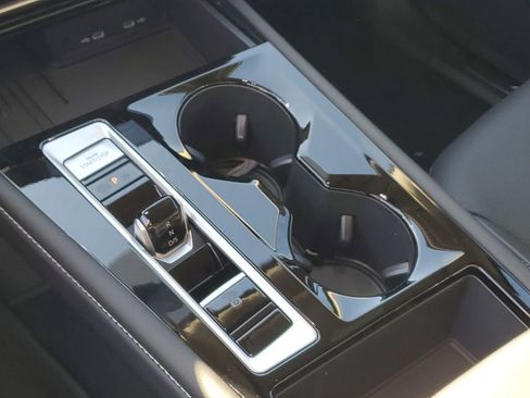 New 2026 Volkswagen Atlas SE image 26