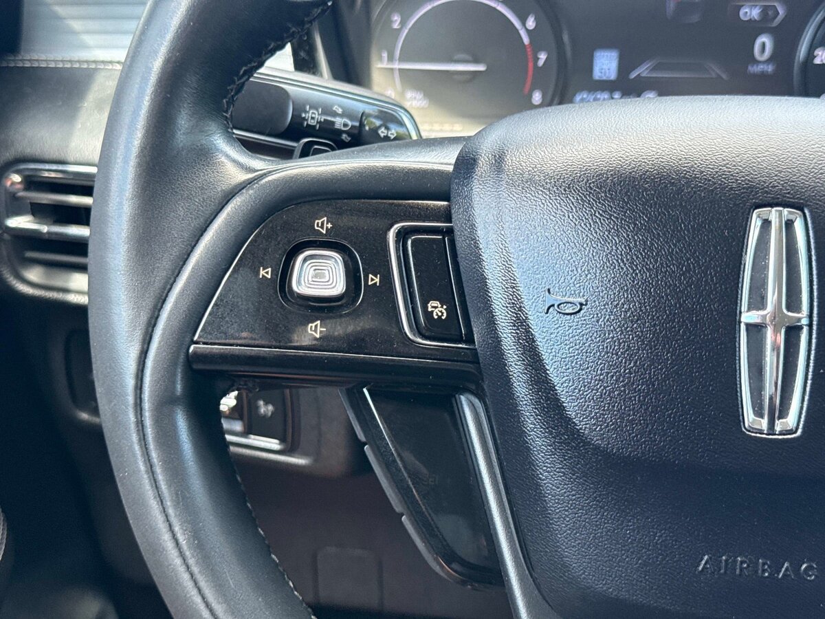 Used 2020 Lincoln Corsair FWD image 31