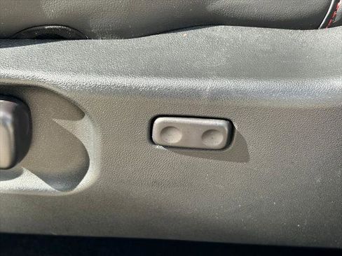 Certified 2022 Toyota Tacoma SR5 image 25