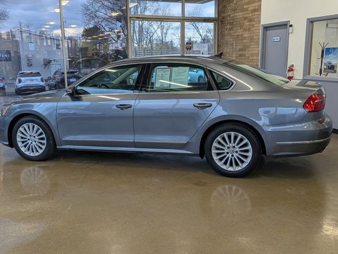 Used 2016 Volkswagen Passat 1.8T SE image 9