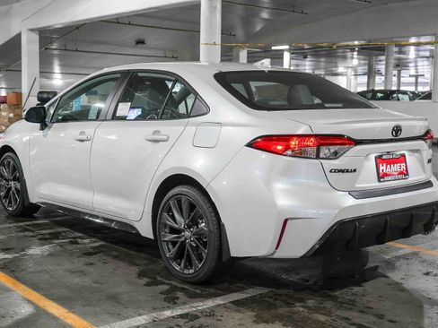 New 2026 Toyota Corolla SE image 7