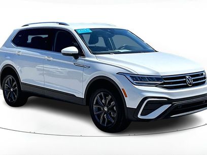 Certified 2023 Volkswagen Tiguan SE
