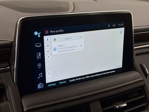 Used 2024 Chevrolet Suburban Premier image 15