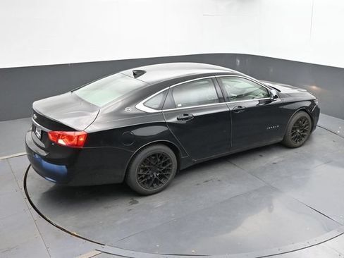Used 2015 Chevrolet Impala LT FWD image 12