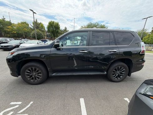 Certified 2023 Lexus GX 460 Premium w/ Premium Package AWD/4WD image 10