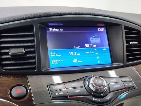 Used 2013 Nissan Quest LE w/ Protection Pkg image 29