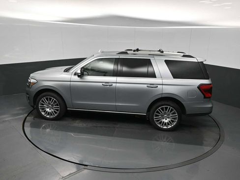 Used 2023 Ford Expedition Limited AWD/4WD image 26
