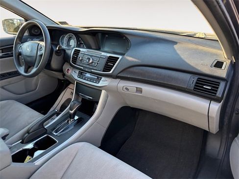Used 2014 Honda Accord EX image 10