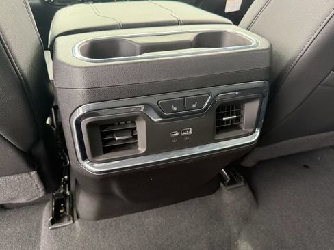 Used 2024 Chevrolet Silverado 1500 LTZ w/ Technology Package RWD image 12