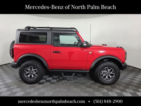 Used 2022 Ford Bronco Badlands image 7