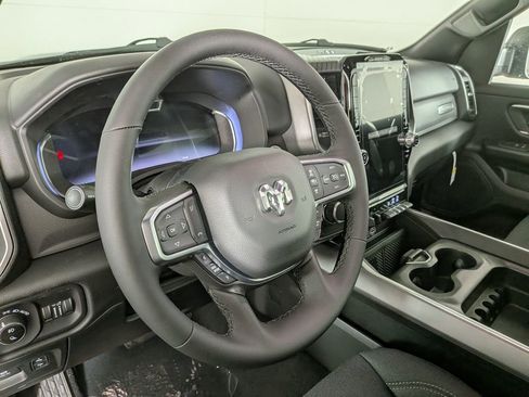 New 2026 RAM 1500 4x4 Crew Cab image 16