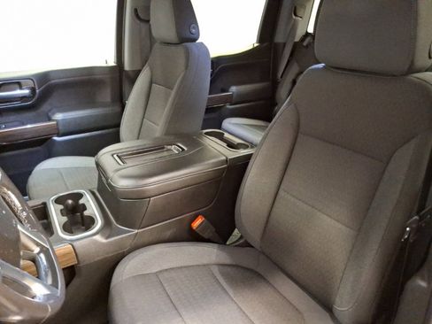 Used 2020 Chevrolet Silverado 1500 LT Trail Boss image 14