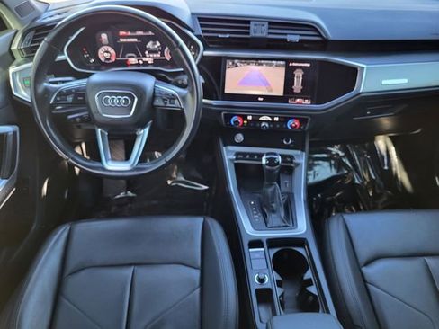 Used 2020 Audi Q3 2.0T Premium Plus w/ Premium Plus Package image 16
