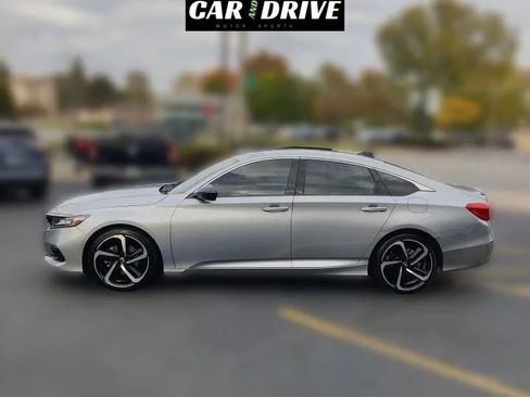 Used 2021 Honda Accord Sport image 6