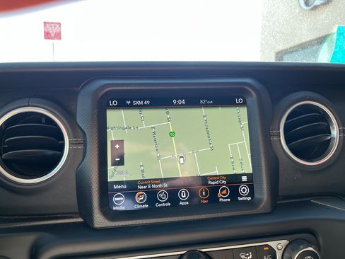 Used 2021 Jeep Gladiator Overland w/ Popular Equipment Package image 24