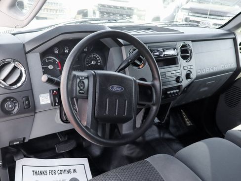 Used 2011 Ford F550 2WD Crew Cab Super Duty w/ Payload Upgrade Pkg image 21