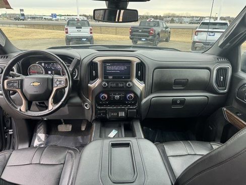 Used 2021 Chevrolet Silverado 1500 High Country w/ Safety Package II image 27