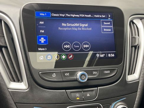 Used 2024 Chevrolet Malibu LT FWD image 17