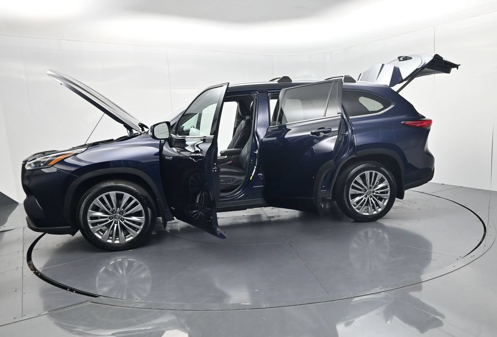 Used 2021 Toyota Highlander Platinum AWD/4WD image 65
