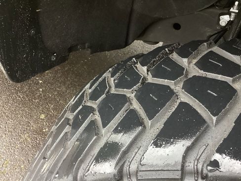 Used 2023 Chevrolet Silverado 1500 LT image 7