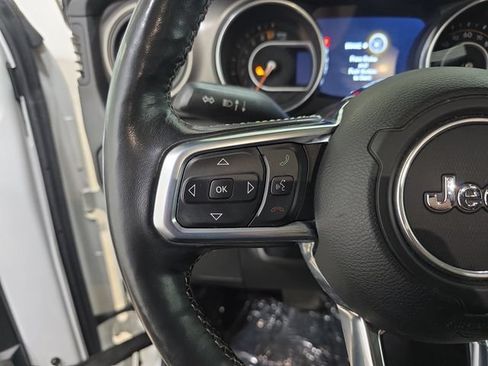 Used 2020 Jeep Gladiator Sport w/ Quick Order Package 24S AWD/4WD image 17
