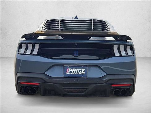 Used 2024 Ford Mustang Coupe image 7