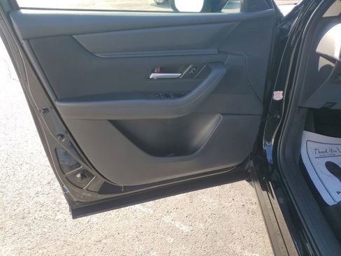 Used 2024 MAZDA CX-90 3.3 Turbo w/ Select Package image 10