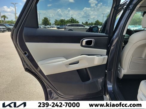 Certified 2024 Kia Sorento EX FWD image 15