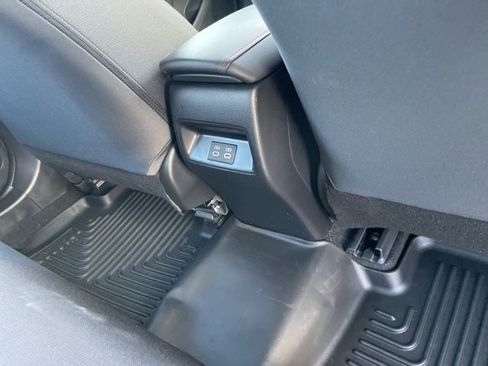 Used 2025 Toyota Corolla SE image 54