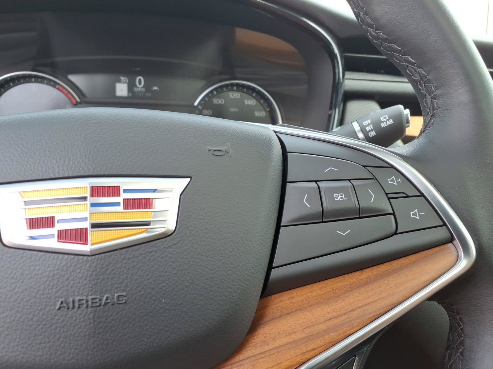 Certified 2024 Cadillac XT5 Premium Luxury AWD/4WD image 26