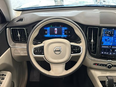 Certified 2023 Volvo XC60 B5 Plus w/ Climate Package AWD/4WD image 12