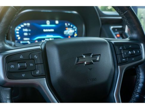 Used 2022 Chevrolet Tahoe Z71 w/ Luxury Package AWD/4WD image 30
