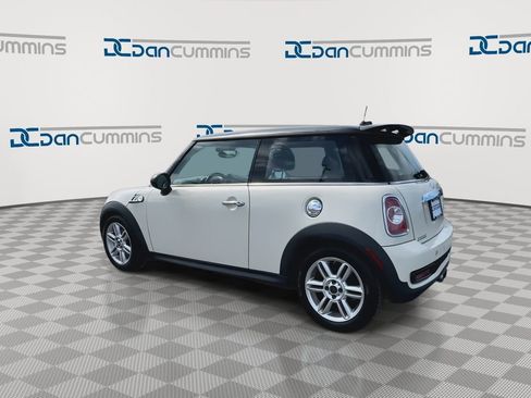 Used 2012 MINI Cooper S image 6