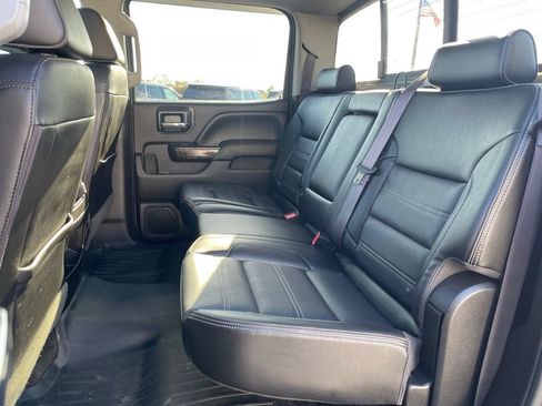 Used 2016 GMC Sierra 2500 Denali w/ Duramax Plus Package AWD/4WD image 30