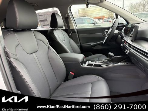 New 2026 Kia Sorento EX AWD/4WD image 12