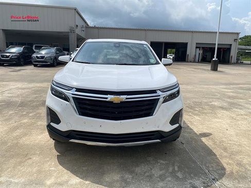 Used 2022 Chevrolet Equinox LT FWD image 2