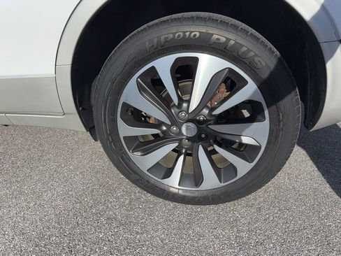 Used 2017 Buick Encore Preferred image 5