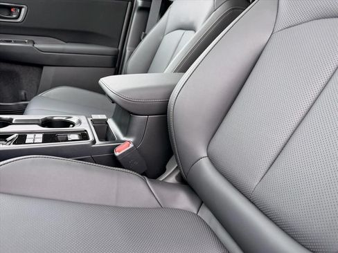 New 2026 Subaru Outback Limited AWD/4WD image 18