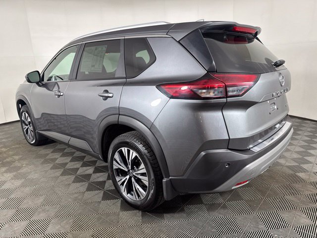 Used 2023 Nissan Rogue SV w/ SV Premium B Package FWD image 6