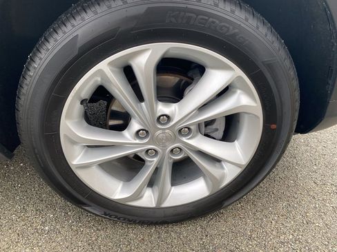 Used 2023 Buick Encore GX Preferred w/ Cold Weather Comfort Package image 7