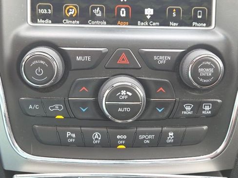 Used 2018 Jeep Grand Cherokee Altitude image 33