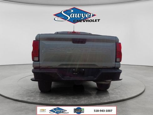 Used 2024 Chevrolet Colorado W/T RWD image 4