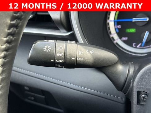 Used 2022 Toyota Highlander XLE image 27