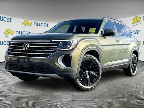 New 2026 Volkswagen Atlas SE image 4