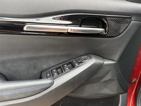 Certified 2022 Kia Seltos Nightfall Edition image 11