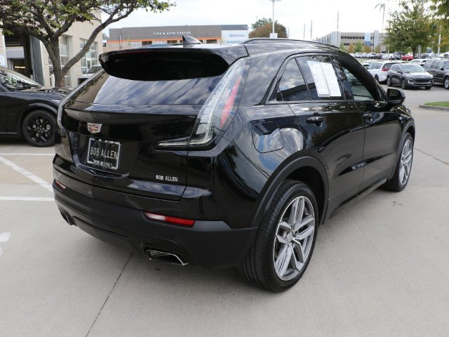 Used 2019 Cadillac XT4 Sport w/ Cold Weather Package AWD/4WD image 6